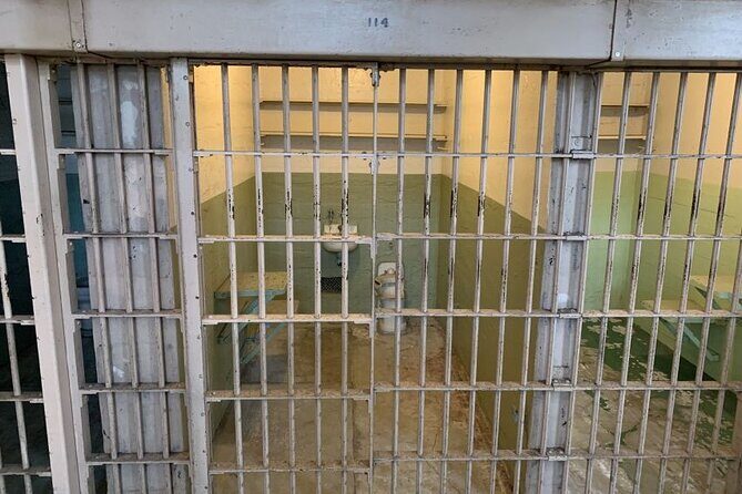 Alcatraz Night Tour with Muir Woods and Sausalito - Sausalito on your own: 60 minutes for waterfront views and a meal