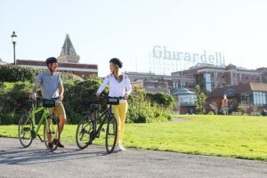 Golden Gate Bridge to Sausalito Bike Rental - Choosing the right bike: eBikes, kids bikes, tandems, and baby gear