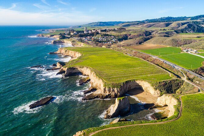 Highway 1 Pacific Coast Highway Self-Guided Driving Tour Bundle - Big Sur and the long cliff show: bridges, beaches, seals, and odd landmarks