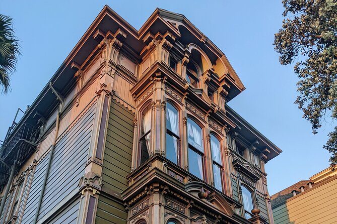 Local Flavors: An Insider's Tour of San Francisco's Hidden Gems - The 8:30 am starting point that helps you see more