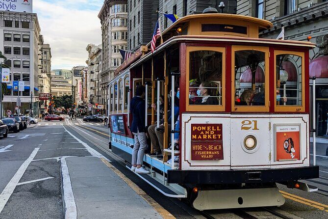 Local Flavors: An Insider's Tour of San Francisco's Hidden Gems - City Hall: the golden dome you can’t stop staring at