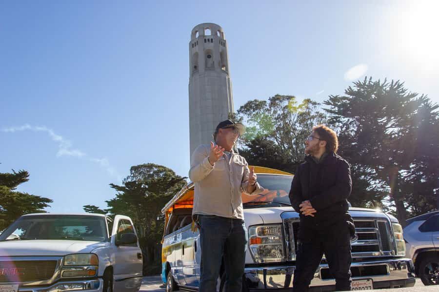 Lombard Leap: Lombard Street, Coit Tower and Chinatown Tour - Lombard Street and Filbert Street: the drive that beats walking