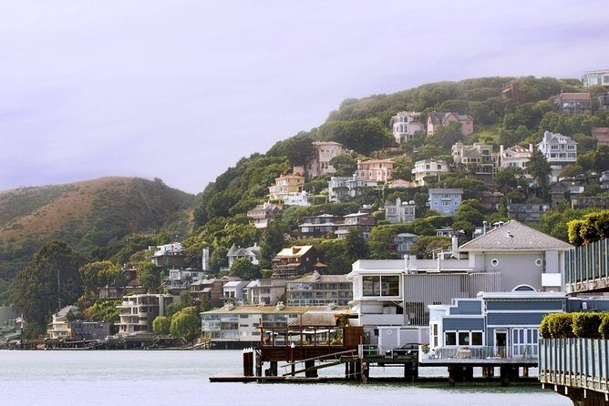 Mix & Save: Muir Woods and Sausalito + Escape From the Rock Cruise - Golden Gate Bridge and bay views: the scenery stops you’ll remember