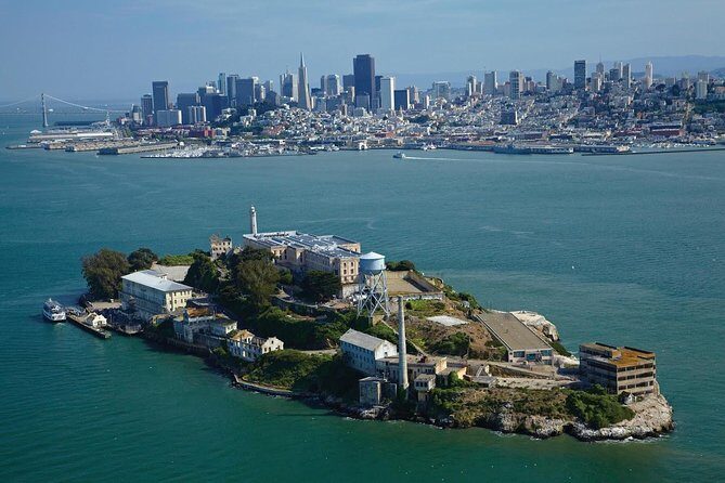 Mix & Save: San Francisco Grand City Tour + Escape from the Rock Cruise - Union Square to Golden Gate Bridge: Big Views and Quick History Stops