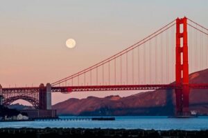 Muir Woods & Sausalito: Small Group Experience - Golden Gate Bridge Photo Stop: Quick Views Before the Forest Quiet