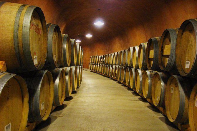 Napa and Sonoma-8-hr Private-Wine Tour from San Francisco XL SUV - Golden Gate Bridge Sparkling Wine: A Small Stop With Big Mood