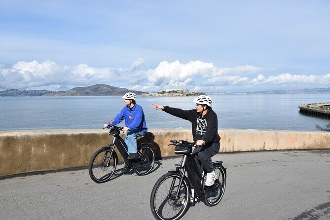 North Beach To Golden Gate Bridge E-Bike Tour - Golden Gate Bridge: 15 Minutes to Walk, Photo, and Use the Basics