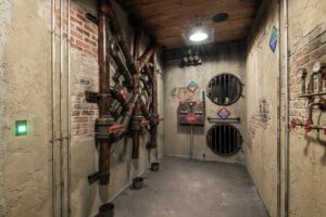 Prison Break Alcatraz Escape Room in Fisherman's Wharf - Entering the Story: Your 1962 Cell and the Escape Goal