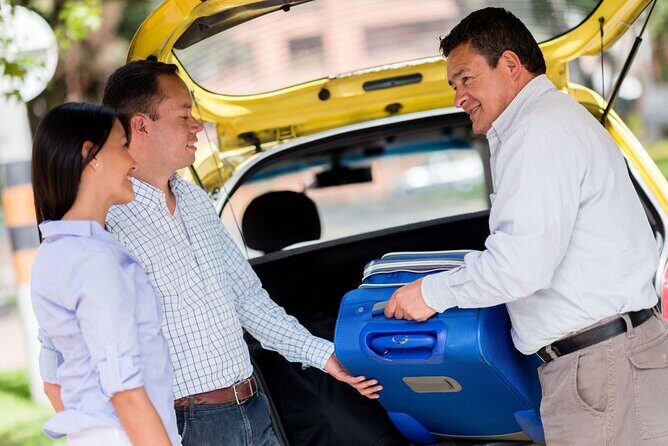 Private One-way Transfer San Francisco Airport To San Francisco - Choosing the Right Vehicle: Sedan Comfort vs Group Capacity