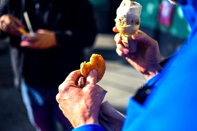 Private San Francisco Mission District Food Tour with +5 Tastings - Key reasons this Mission tour works