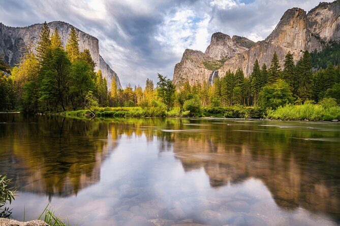 Private Yosemite National Park Day Trip from San Francisco - The first Yosemite hits: entrance views and the Bridalveil–El Capitan–Half Dome arc