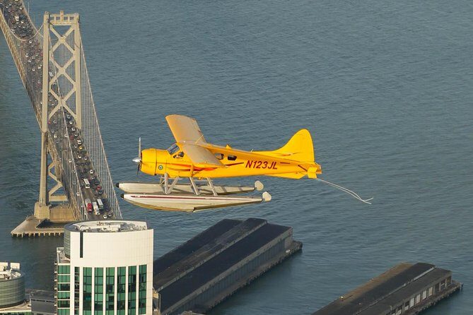 San Francisco 1-Hour Seaplane Tour - Over the city: Crissy Field, Coit Tower, Oracle Park, and Pier 39