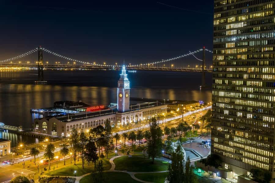 San Francisco: 2-Hour Private Tuk Tuk Night Tour - The downtown-to-waterfront spine: Ferry Building and Embarcadero views