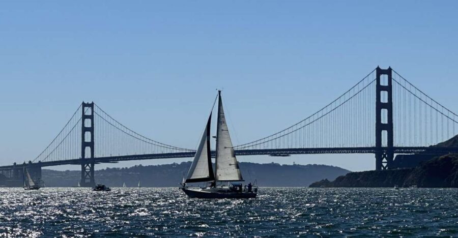 SAN FRANCISCO: (2hr) Interactive Sailing Experience - Cruising the San Francisco waterfront like a local