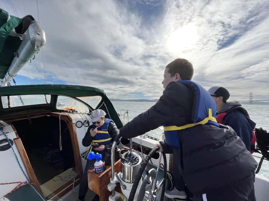 SAN FRANCISCO: (2hr) Interactive Sailing Experience - Price and value: is $134 worth it?