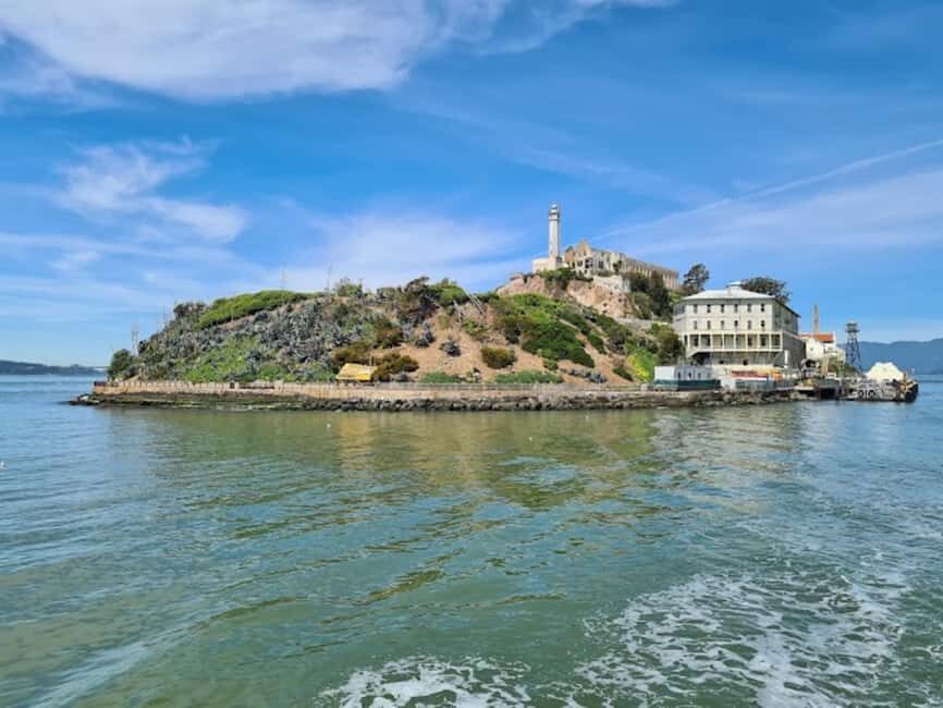 San Francisco: Alcatraz & Angel Island Ticket, Ferry & Tour - Angel Island first: trails, fort-era layers, and Golden Gate views