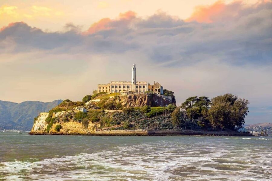 San Francisco: Alcatraz Island & Chinatown Walking Tour - Where the Bundle Delivers Value at $99 Per Person