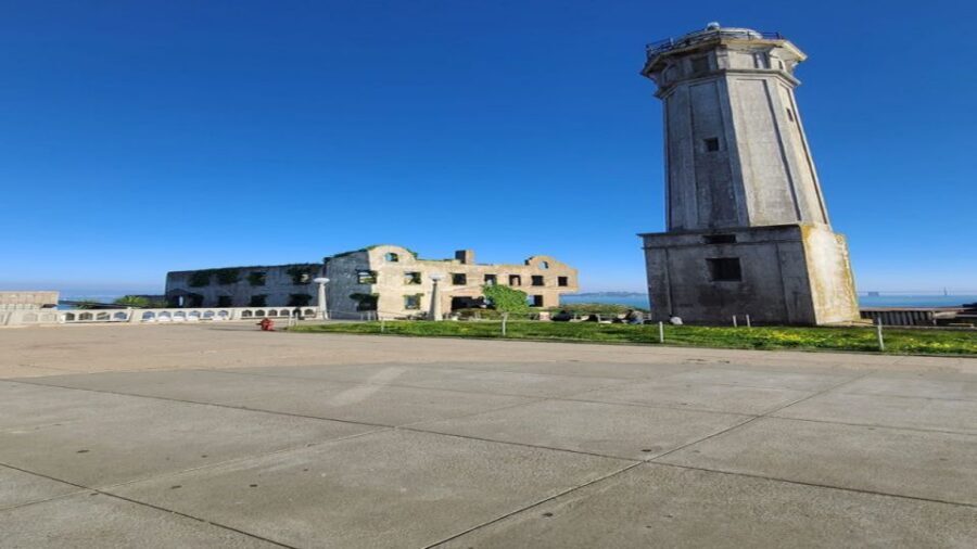 San Francisco: Alcatraz, Muir Woods and Sausalito Day Tour - Alcatraz by ferry: skipping lines and stepping into the cellhouse story