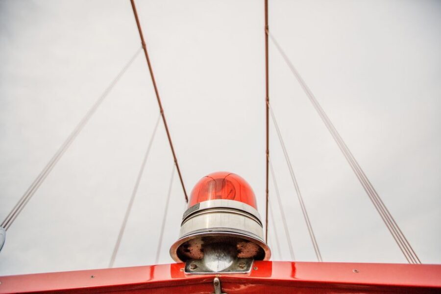 San Francisco Bay: 90-Minute Fire Engine Tour - The Second Golden Gate Crossing and Rolling Through Union Street