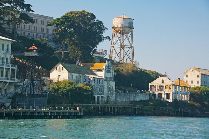 San Francisco: Bridge to Bridge Cruise (90-minutes) - Under the Golden Gate Bridge: the main photo moment