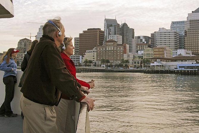 San Francisco: Bridge to Bridge Cruise (90-minutes) - Alcatraz and Angel Island: close passes and story time