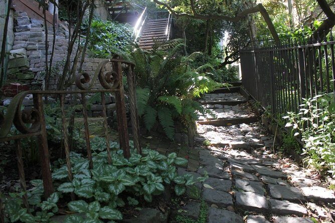 San Francisco Chinatown, Russian Hill, And North Beach Tour - North Beach: the Italian enclave feel in about an hour
