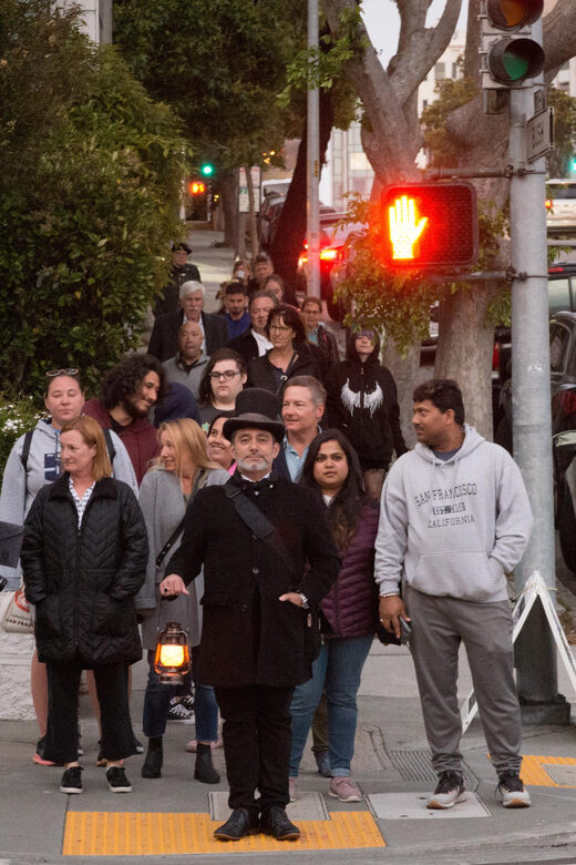 San Francisco Ghost Hunt: Haunted History Walking Tour - Key things that make this ghost hunt work