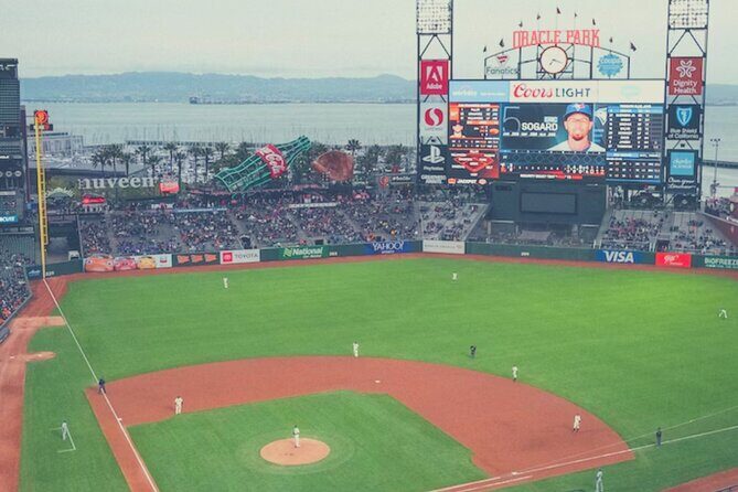 San Francisco Giants Baseball Game at Oracle Park - Who this Oracle Park Giants game ticket fits best