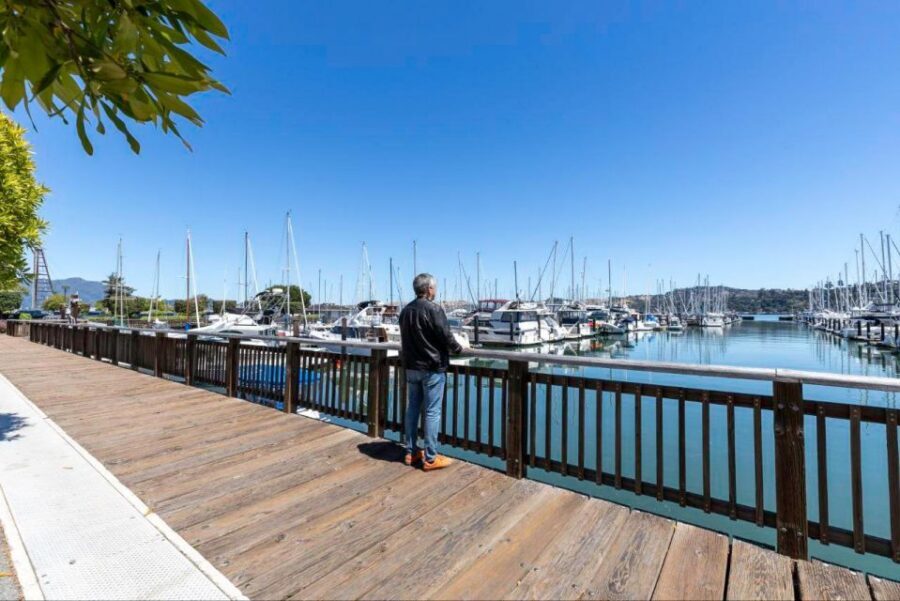 San Francisco: Muir Woods and Sausalito Entry Fee Included - What the guide helps you notice in the redwoods