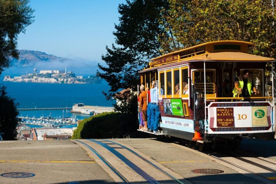 San Francisco: Private Highlights Tour by SUV - Golden Gate Park and other “big-name” promises