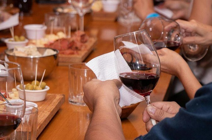 San Francisco Wine Tour with a Local Expert: 6 Tastings 100% Personalized - What You Actually Taste: Rose, Red, and White in Six Rounds