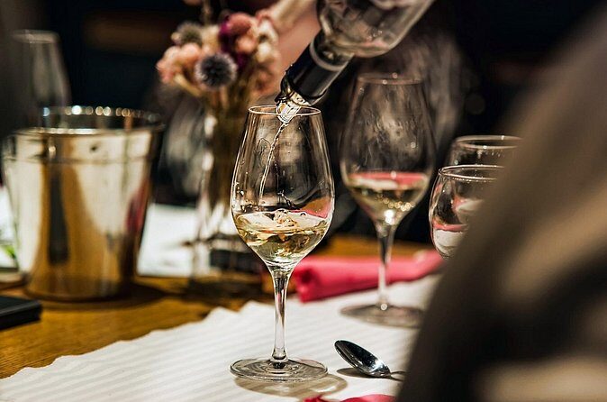 San Francisco Wine Tour with a Local Expert: 6 Tastings 100% Personalized - Walking, Transit, and Comfort: Plan Your Pace