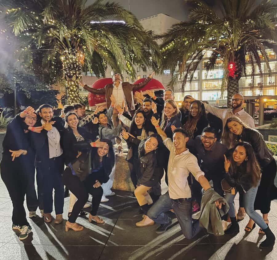 SF Pub Crawl and Clubbing Experience - Dress code and timing: the two things that can make or break your night