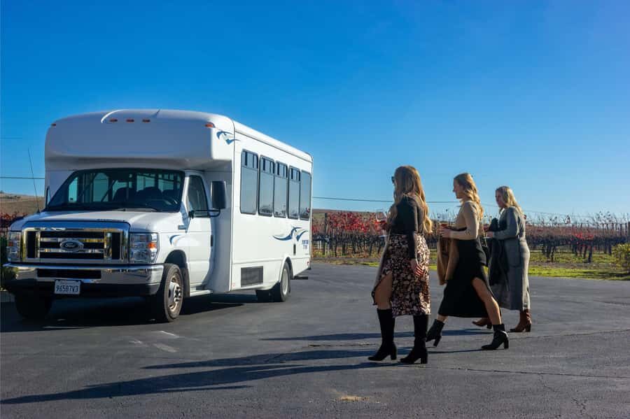 The Ultimate Napa & Sonoma Wine Tour - Sonoma Square Lunch Break: Real Freedom in the Middle of the Day