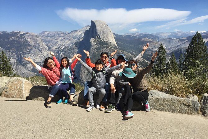 Yosemite and Glacier Point Tour from San Francisco by Amtrak - Glacier Point: the cliff view and the “how it formed” lesson